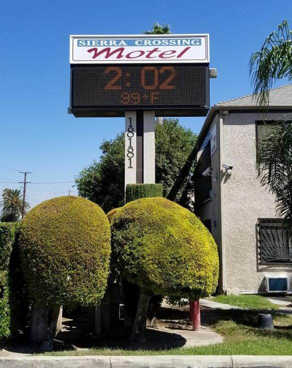 Sierra Crossing Motel Bloomington 외부 사진